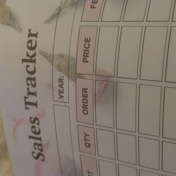 GIRL BOSS REALTOR'S PLANNER - Picture 8 of 10